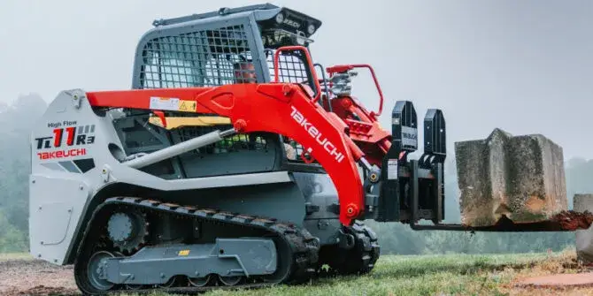 Takeuchi compact track loader working on a jobsite